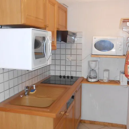 Appartement Cosy Avec Terrasse Au Centre Du Grand-bornand, Proche Des Pistes Et Commerces - Fr-1-467-83